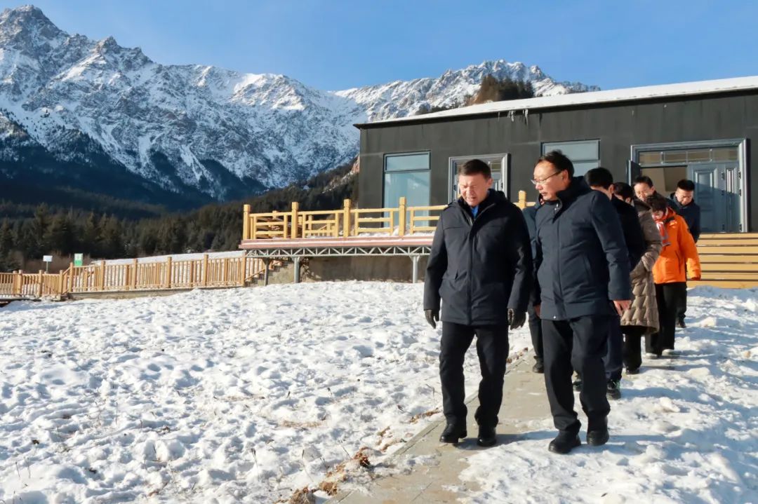 马蹄生态文化旅游区创建5A级景区工作推进会议召开 叶尔波力·孜汗主持并讲话